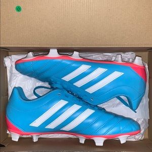 NEVER WORN Woman's Adidas Soccer Cleats BLUE